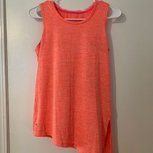 Layer 8 girls tank! EUC!